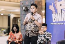 Photo of Rupiah Terus Tertekan, Masyarakat Berpenghasilan Tetap Hadapi Beban Ganda