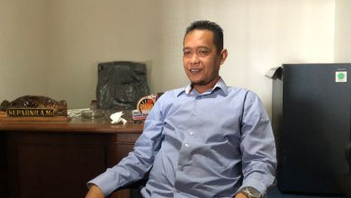 Photo of Suparno Nilai Generasi Muda Harus Manfaatkan Media Sosial Dengan Bijak