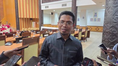 Photo of Ismail Dorong Pemerintah Lakukan Peningkatan Fasilitas Di Sekolah Pinggiran Samarinda